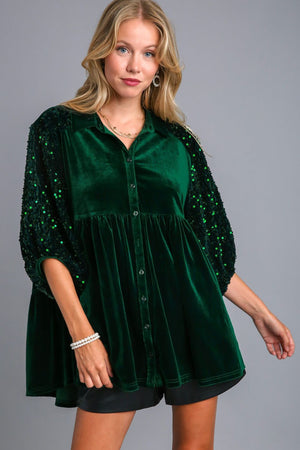 Open image in slideshow, Umgee Sequin Detail Tiered Back Half Sleeve Shirt
