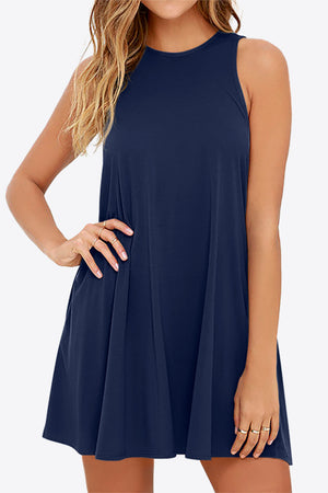 Open image in slideshow, Full Size Round Neck Sleeveless Dress with Pockets
