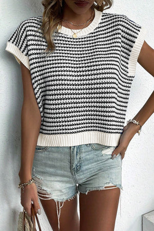 Open image in slideshow, Striped Round Neck Sweater Vest
